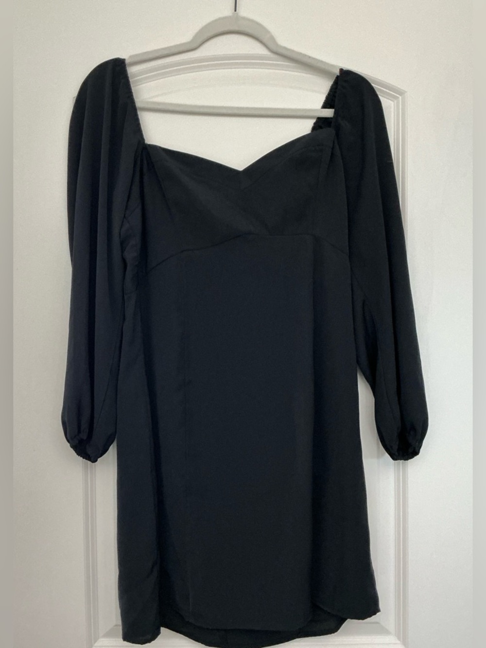 NWT Abercrombie & Fitch Black Long-Sleeve Sweetheart Dress